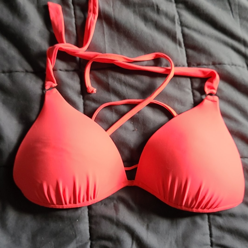 Bikini top